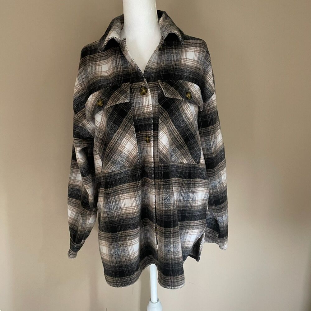 WildFable Plaid Small Flannel Womens Shacket Wool Blend Brown Beige Long Sleeves